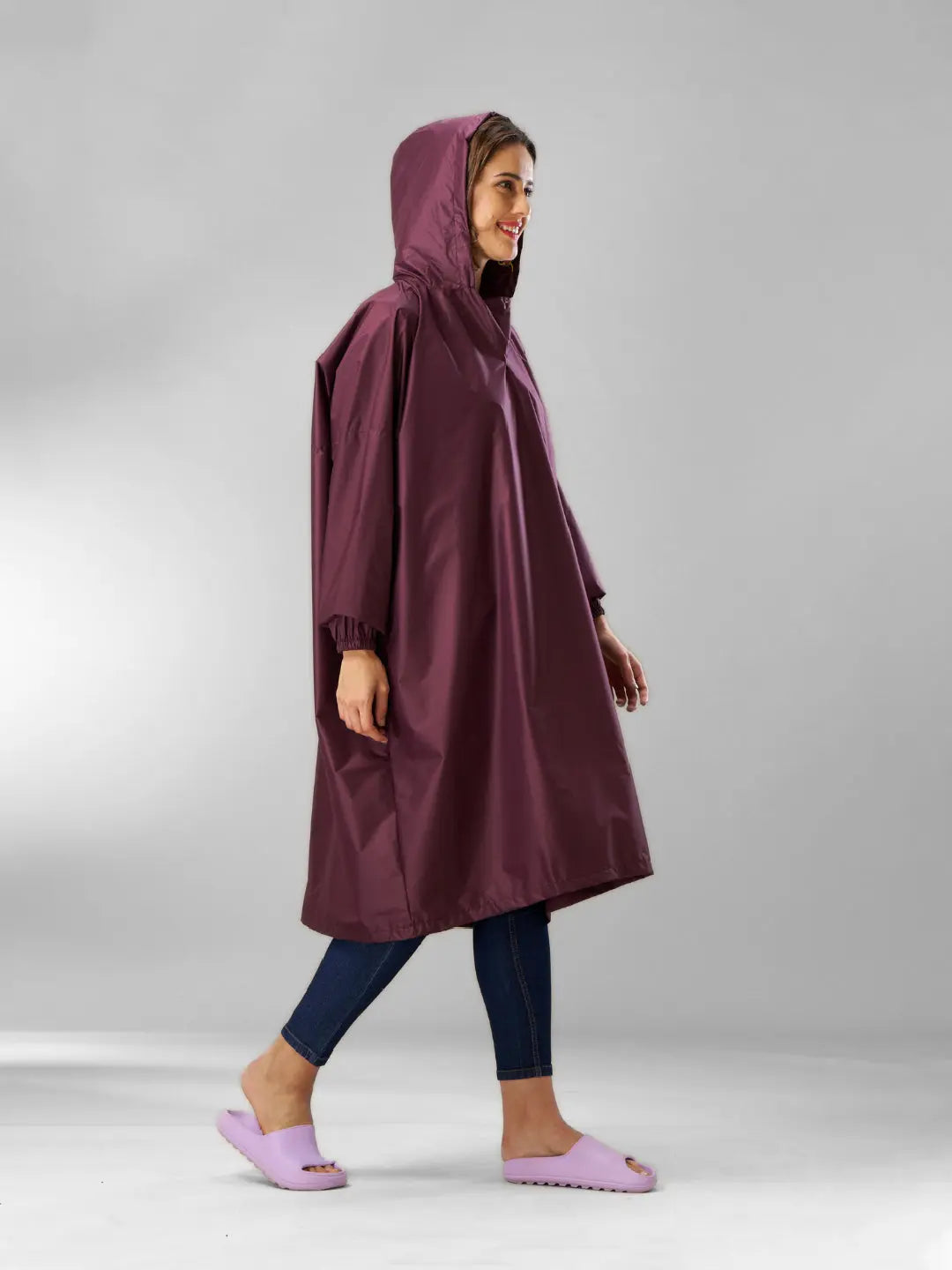 Self Packable Waterproof Wine Rain Poncho - AZ33 - Zeelretail
